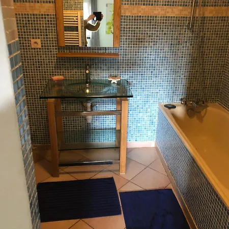 Le Verso 公寓 纳博讷