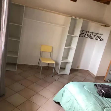 Le Verso Apartment *